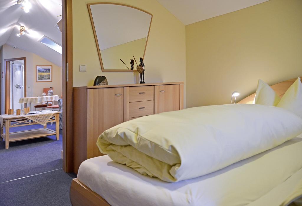 Hotel Gasthof Am Forsthof Edelsfeld Camera foto